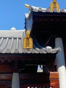 Chi tiết ngói Eishiro Honbuki